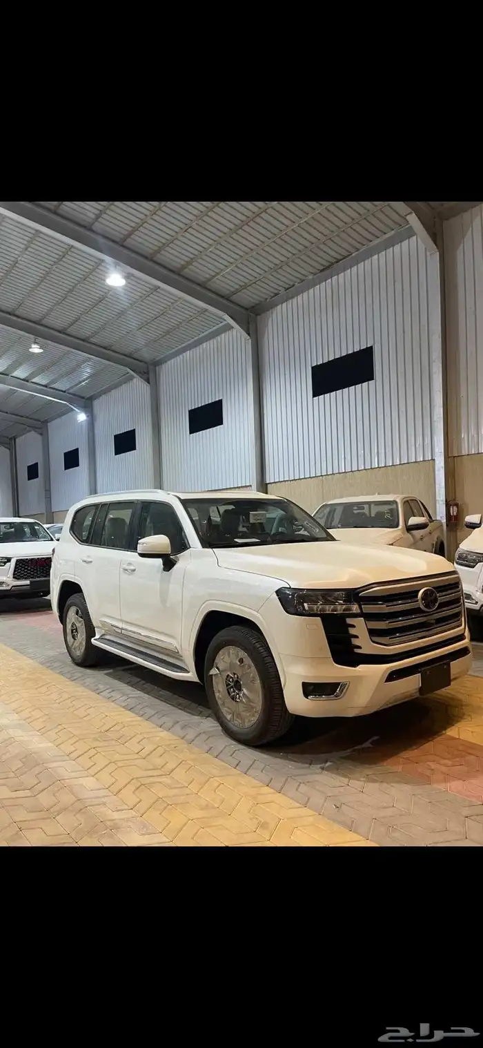 لاندكروزر جكسار GXR L4 2025 1