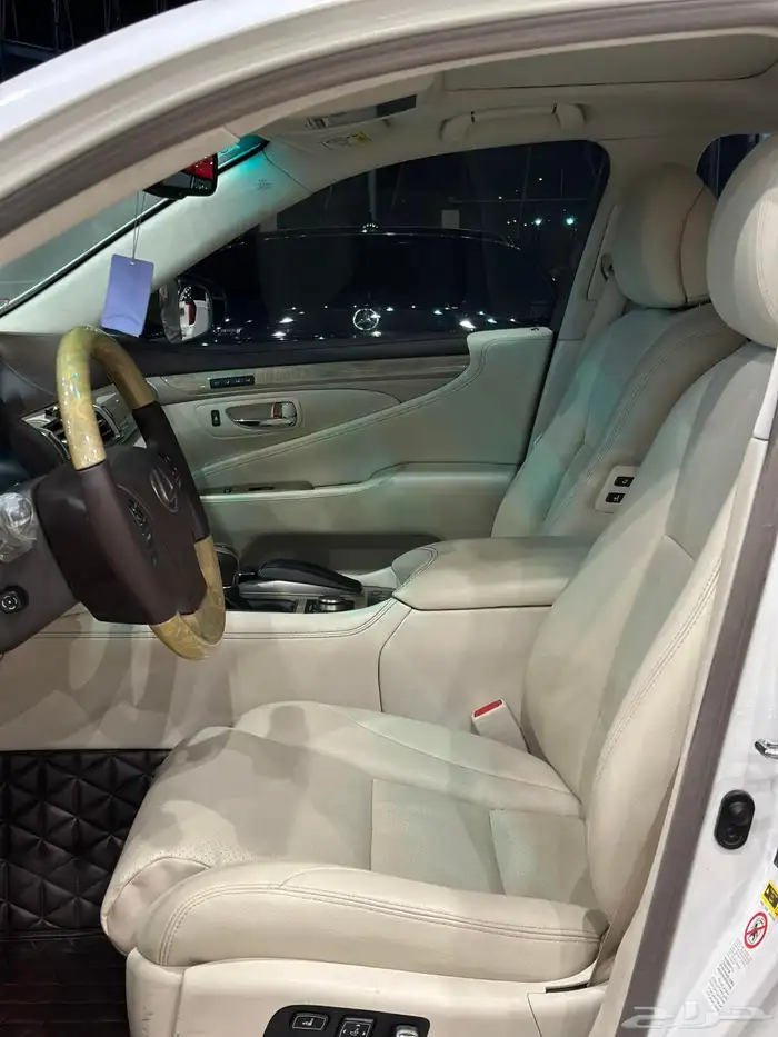 لكزس LS460L موديل 2013 6