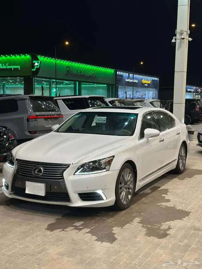 لكزس LS460L موديل 2013 1