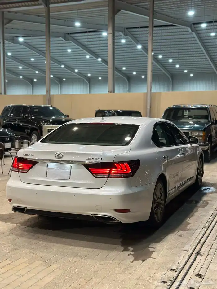 لكزس LS460L موديل 2013 4