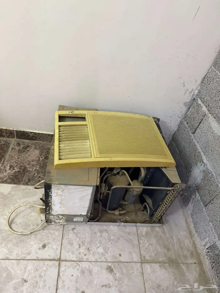 مكيف ال جي مستعمل بحاله جيده 1