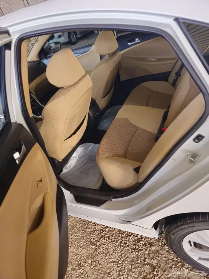 هونداي سوناتا 2011 6