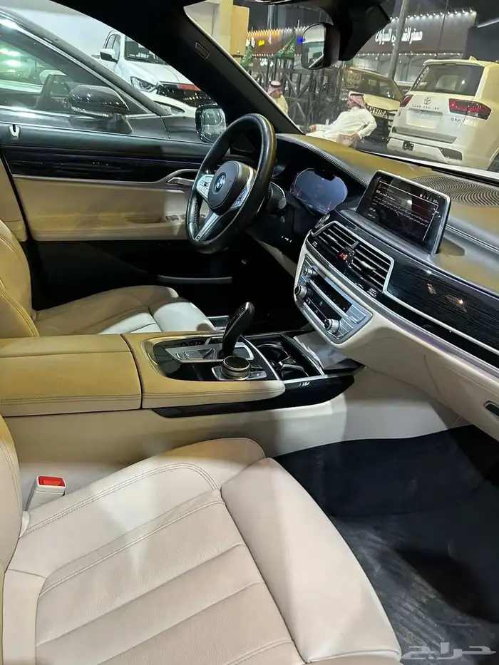 BMW 730 Li M kit 2020 الفئه السابعه عدد 70 الف كيلو 11