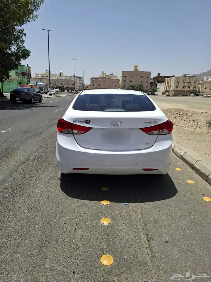 هونداي النترا 2013 فئة GLS 2