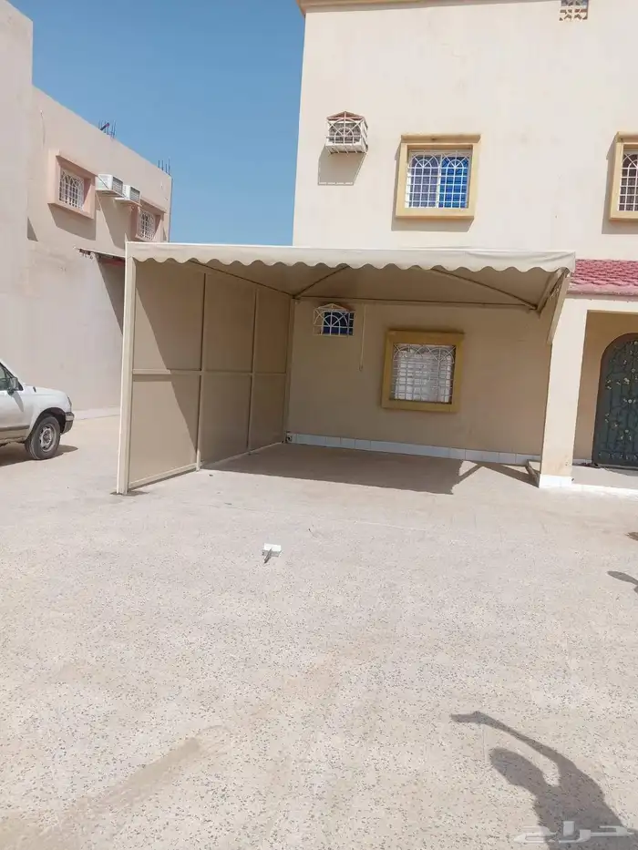 مظلات وسواتر 0