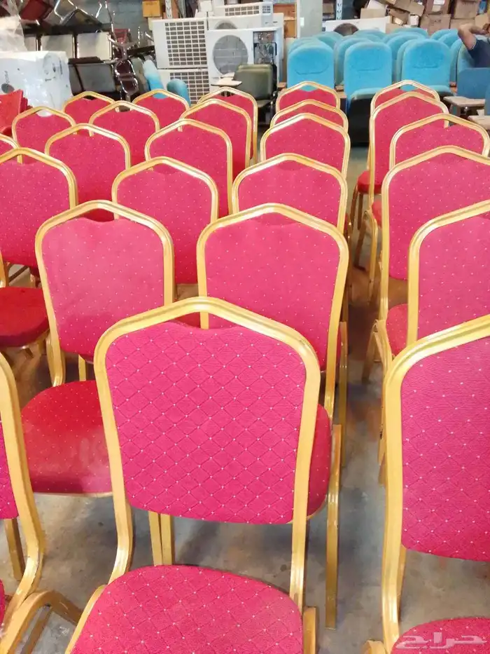 يوجد جميع أنواع الكراسي 5