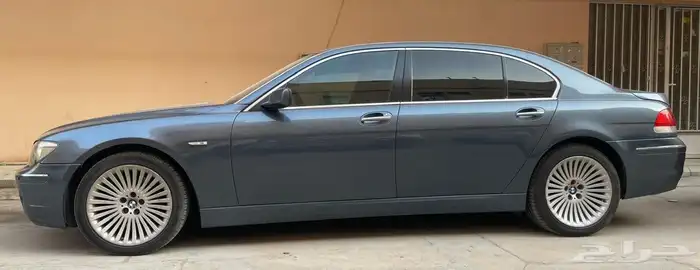 بي ام دبليو 740 Li اند فيجول مع لوحة 3