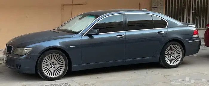 بي ام دبليو 740 Li اند فيجول مع لوحة 0