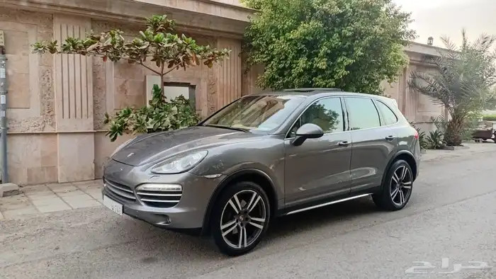 بورش كيان 2014 V6 تنفس طبيعي 11
