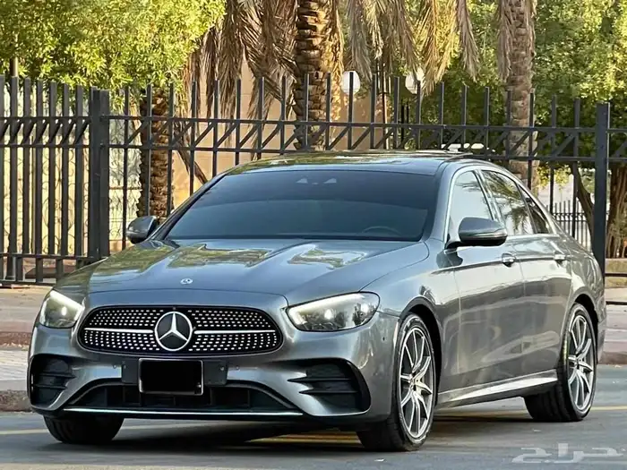 مرسيدس E300 موديل 2021 فل كامل 6