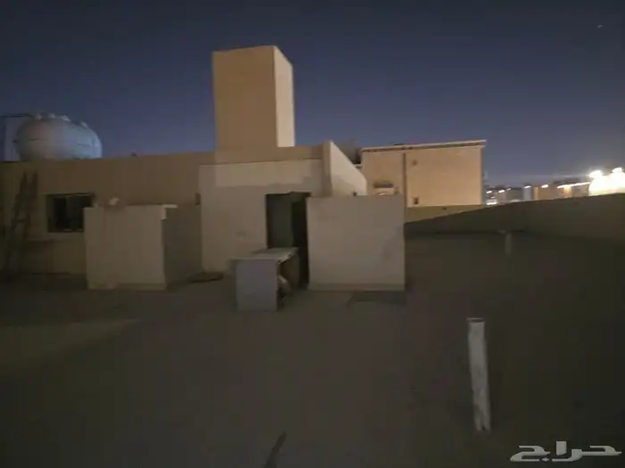 عماره للايجار خمس سنوات تقبل استثمار شقه 2 غرف وصاله وحمام م 6