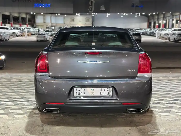 كرايسلر 2022 C300 ليمتد شبه الجديد 3