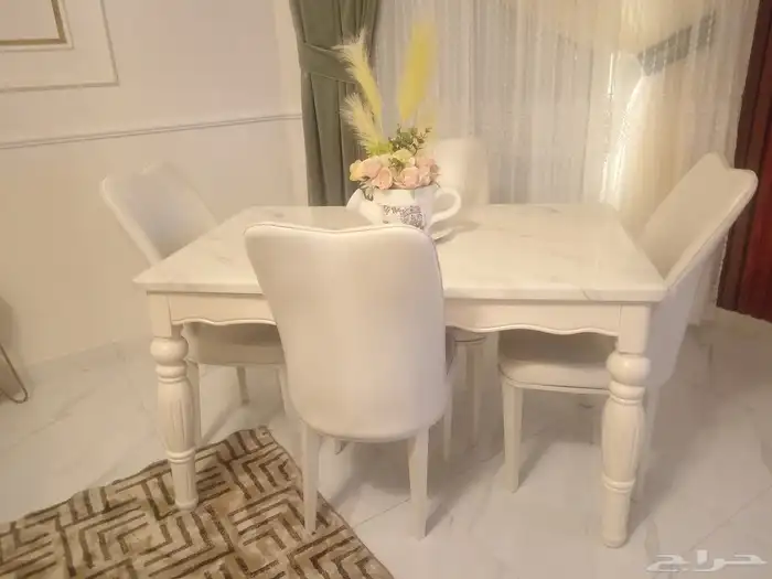 طاولة طعام للبيع 0