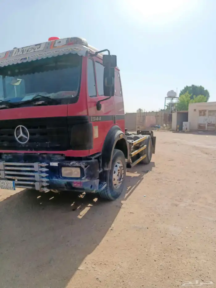 راس ايل بي 1