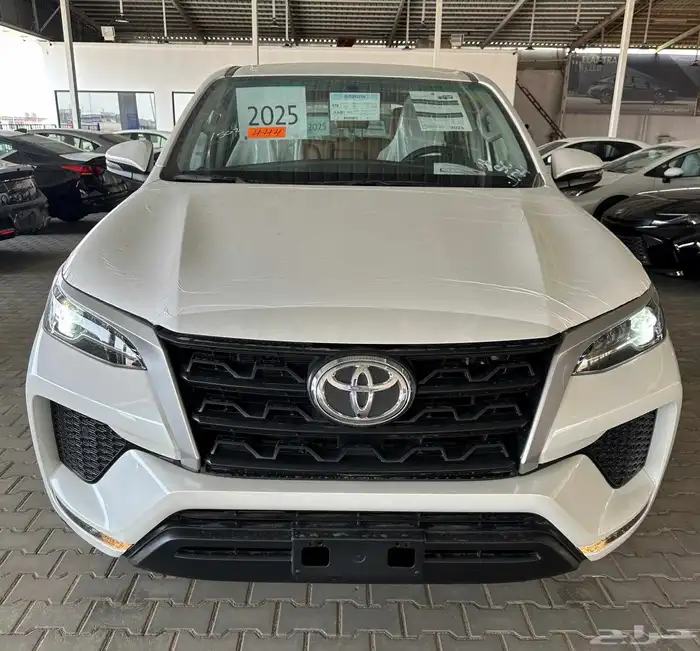 تويوتا فورتشنر بدون دبل 2025 - FORTUNER GX2 4x2 1