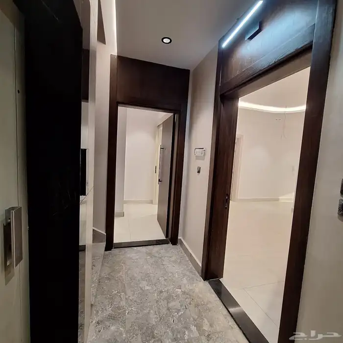 شقق فاخرة للتمليك جاهز افراغ فوري حي الصفاءظهيرت شارع التحلي 15