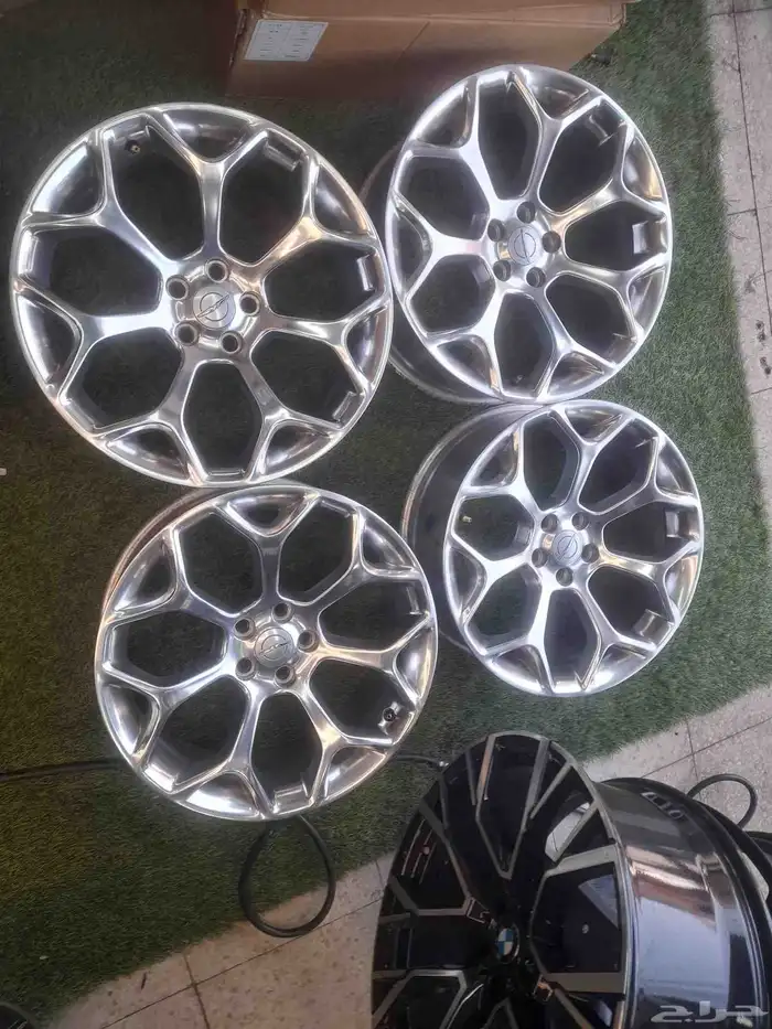 جنوط كرايزلر c300 مقاس 20 حق موديل 2022 اصلي وكاله 1