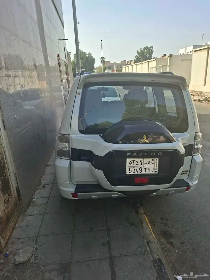 متسبيشي باجيرو 0