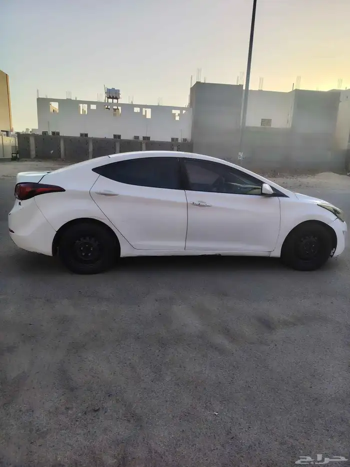 للبيع سيارة النترا 5