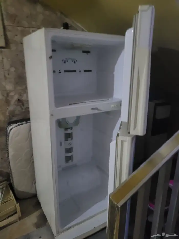ثلاجه كبيره 1