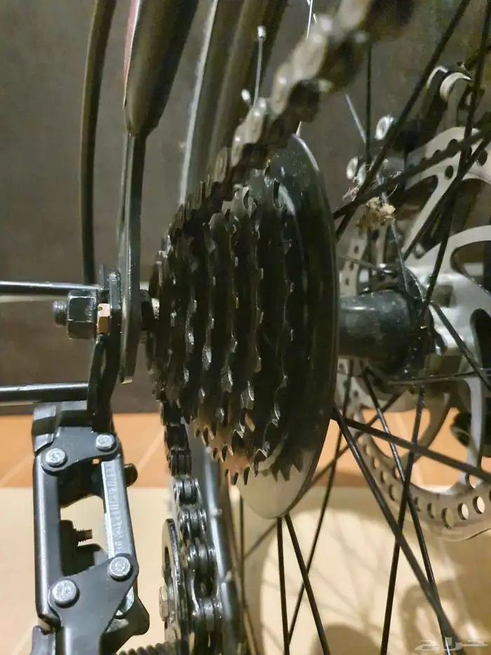 دراجه رياضي فرامل اصلي نظيف كل شيء فرامل الاصلي كمان ما قاعد 17