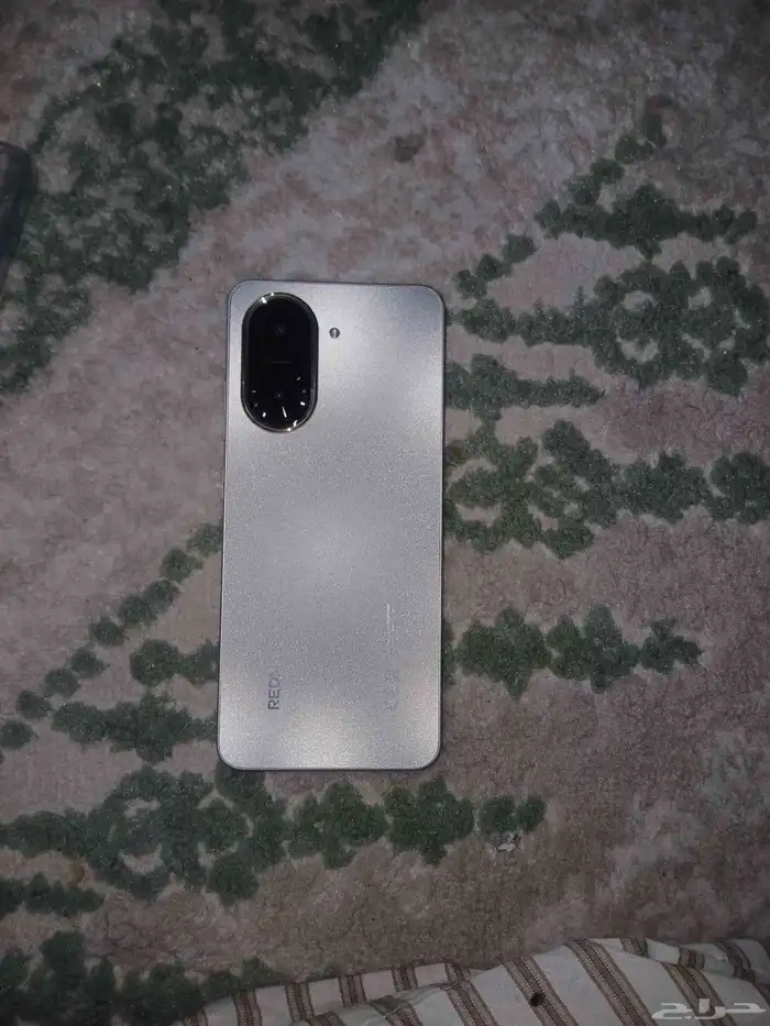 للبيع جوال redmi a5 مميز تقدر تحط شريحتين و ذاكره 9
