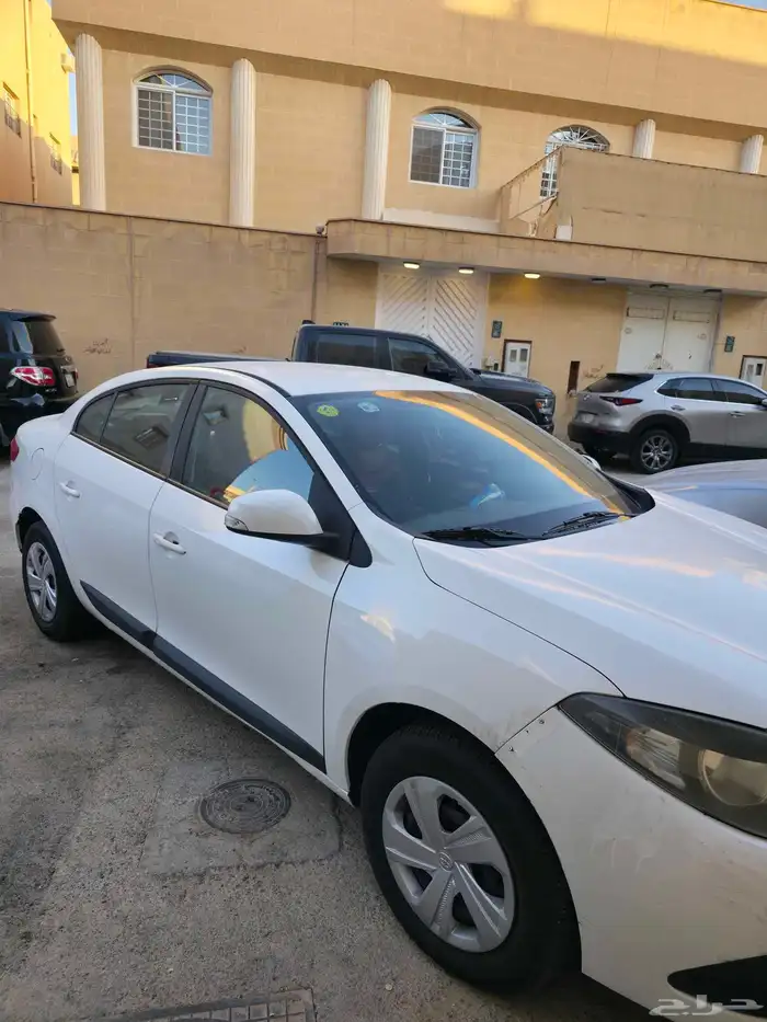 رينو فلوانس اوتوماتيك 2015 1