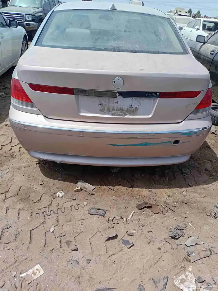 بي ام دبليو فئه 760Li موديل 2006 3