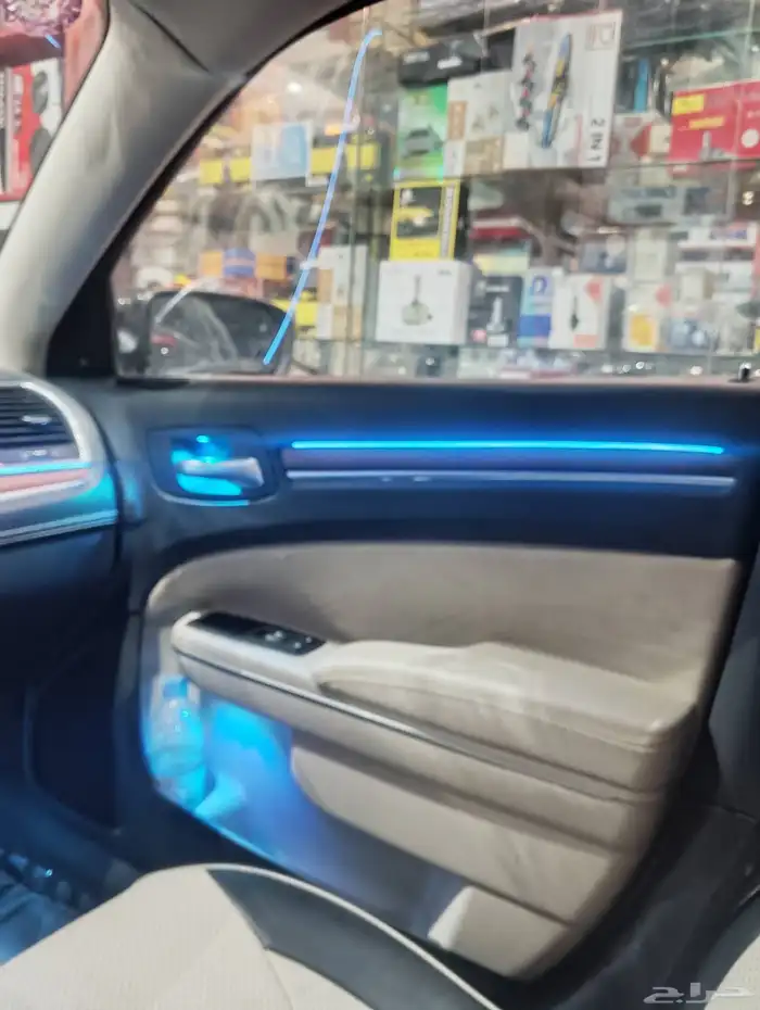 تركيب لد داخلي64 لون كليزرر C300موديل 2018حيكم الله 1