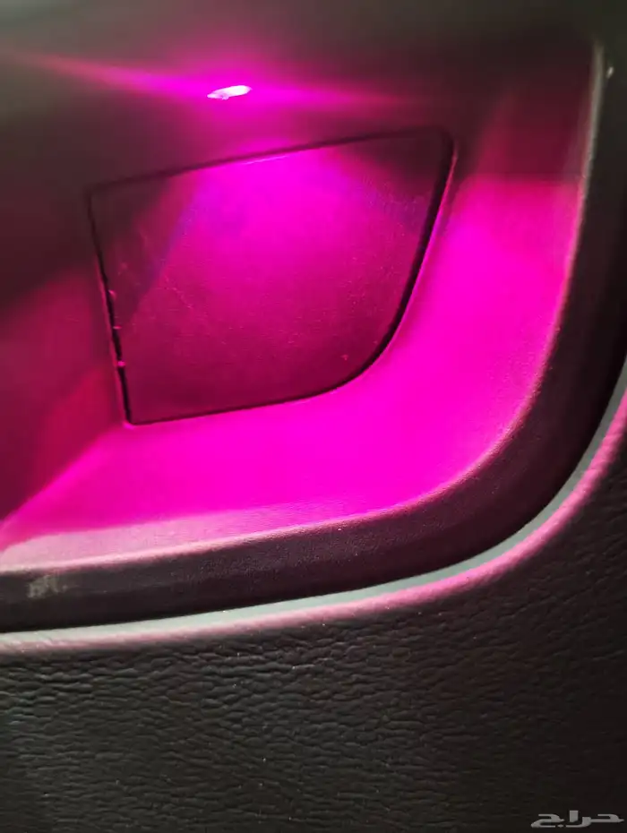 تركيب لد داخلي64 لون كليزرر C300موديل 2018حيكم الله 6