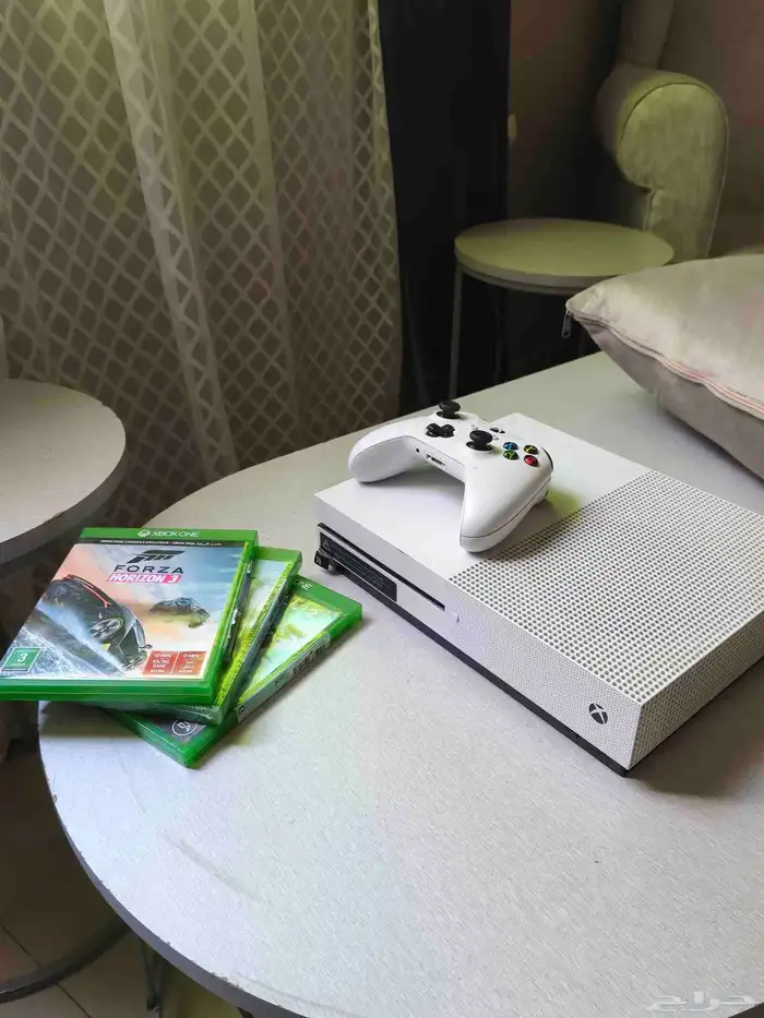 اكس بوكس ون اس رخيص جدا ونظيف Xbox one s 2
