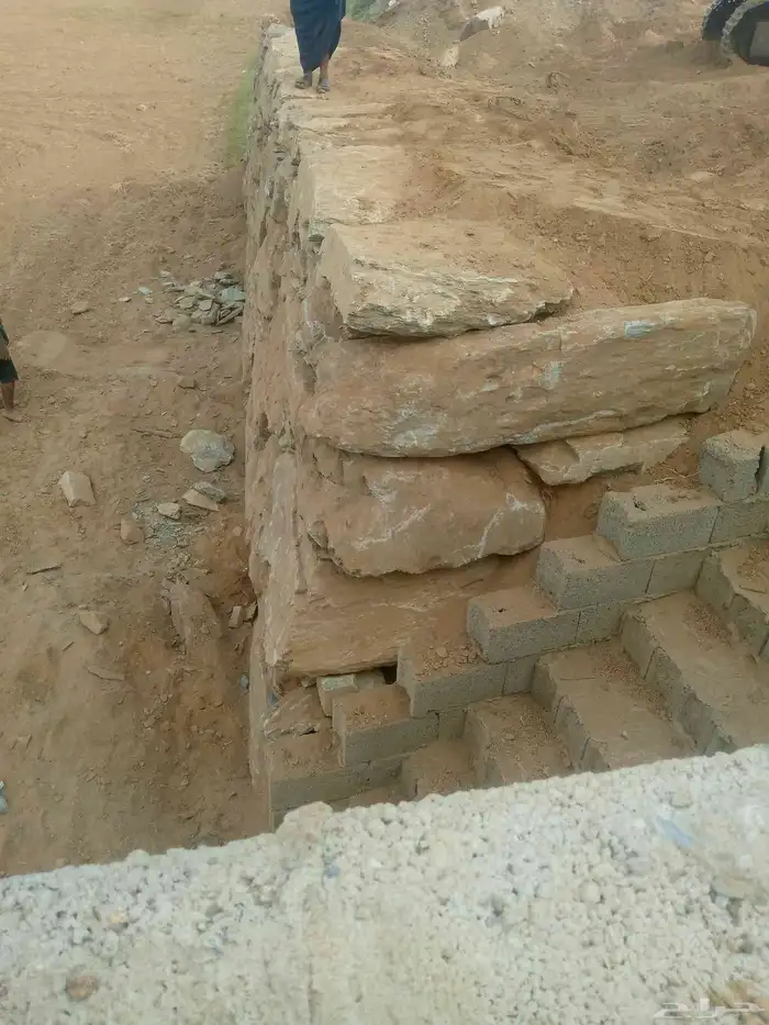 سائق بكلين يبحث عن عمل خبرت بنيان حجر قص جبال 1