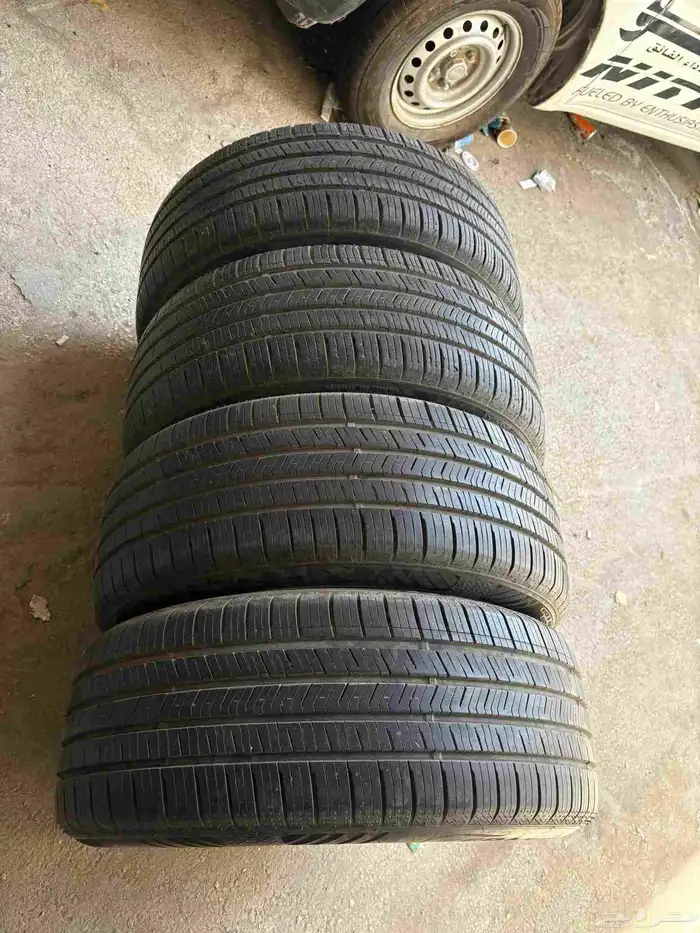 نعرض لكم كفرات نكسن كوري نظيف اخو الجديد علا الشرط 235 55 18 3