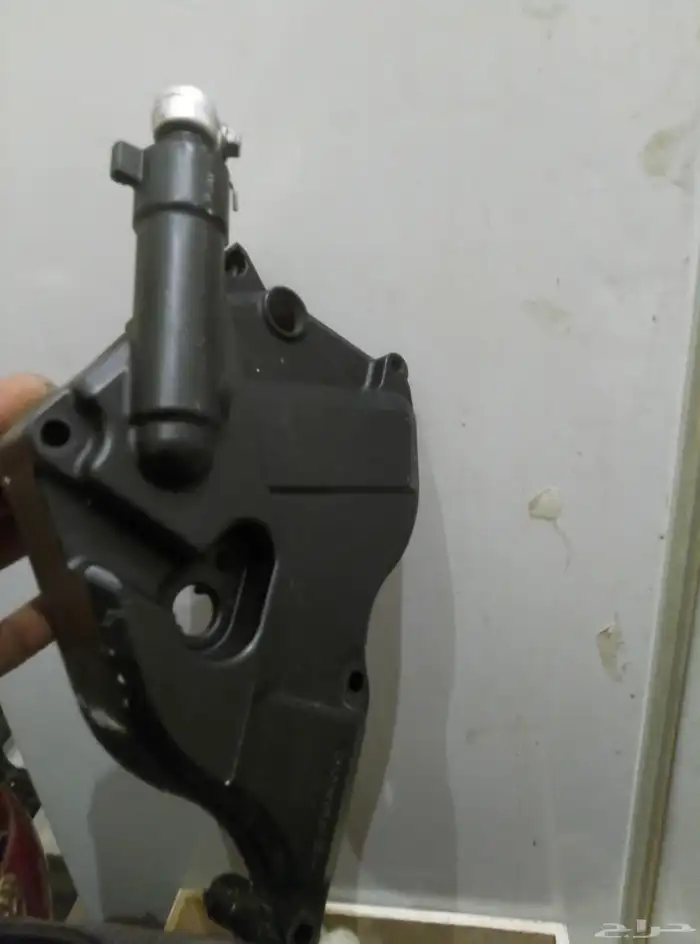 غطا الترس و غطا مضخة التبريد 750GSXR سوزوكي باريان 1