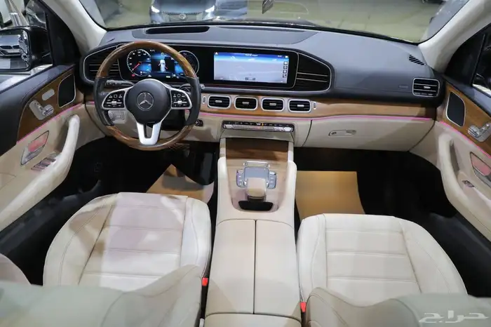 مرسيدس GLE 450 موديل 2023 18