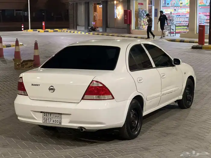 Nissan sunny 0