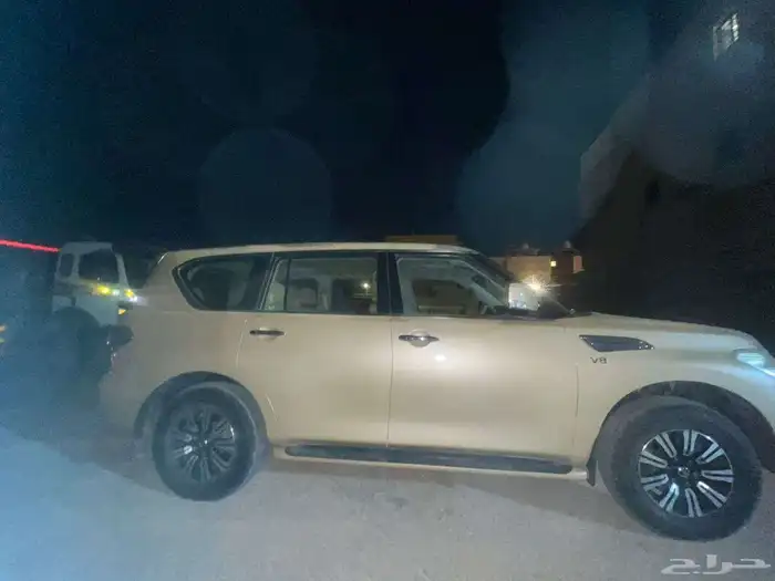 جيب نيسان باترول 2013 3