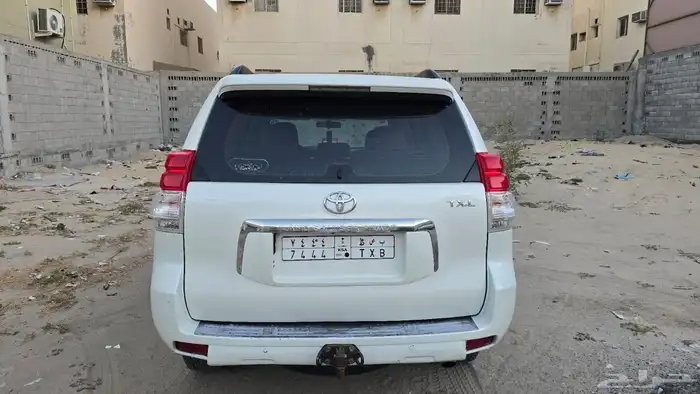 برادو موديل 2011 فل كامل 8