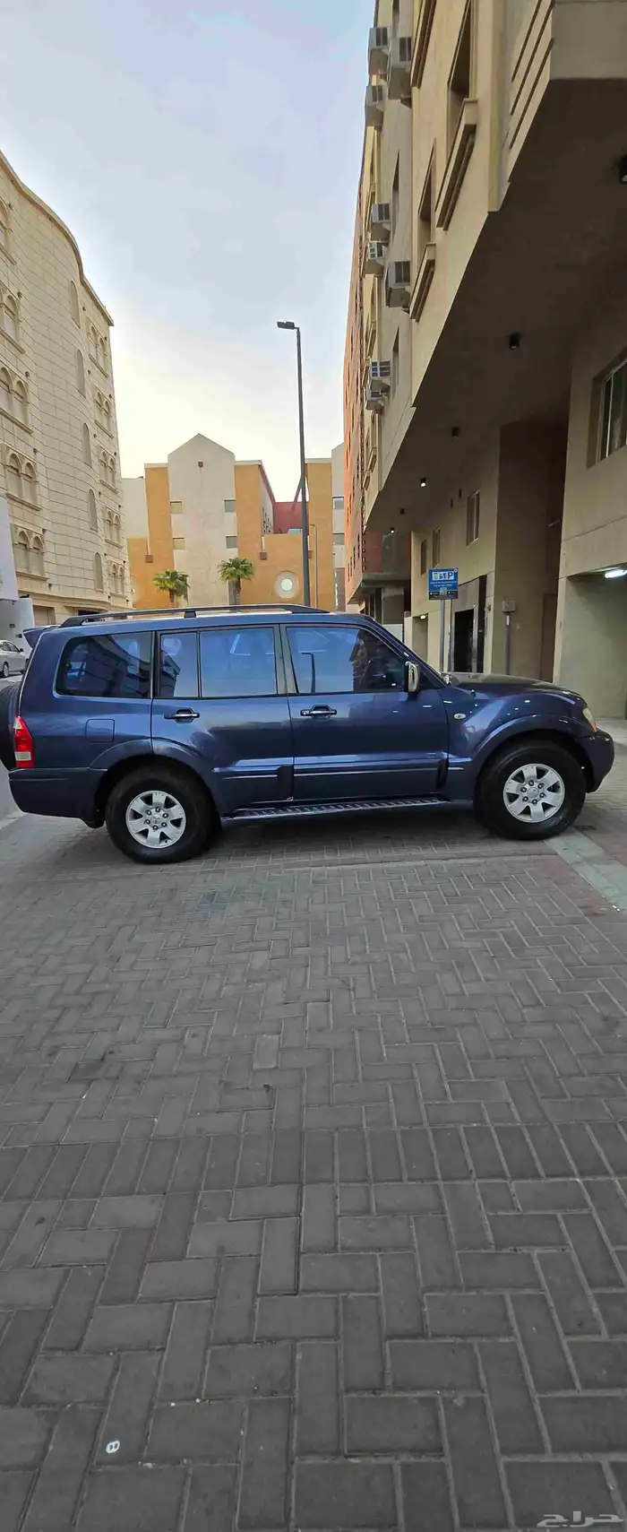 ميتسوبيشي باجيرو 2007 أزرق اوتوماتيك Mitsubishi Pajero 2007 5