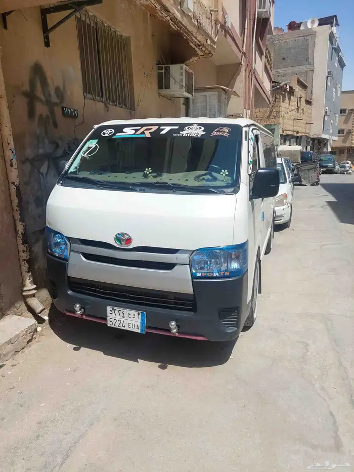 تويوتا هايس باص الإيجار مع سواق فقط أو مشاوير خاص 0