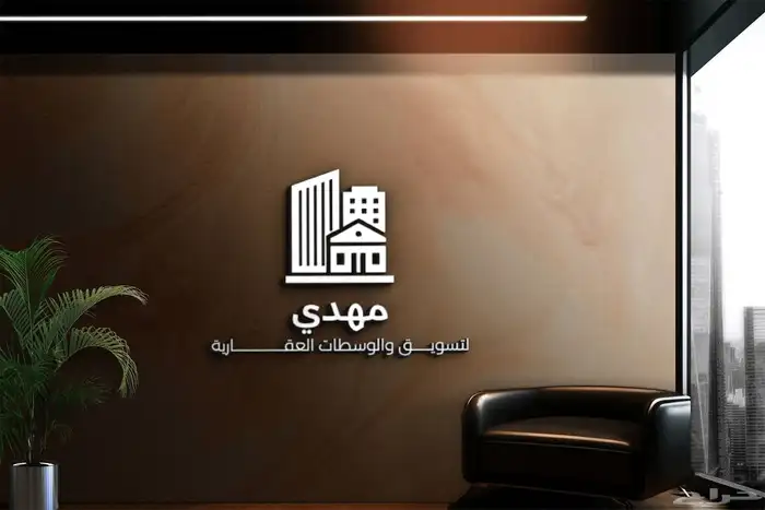 مصممة جرافيك وهويات بصرية 36