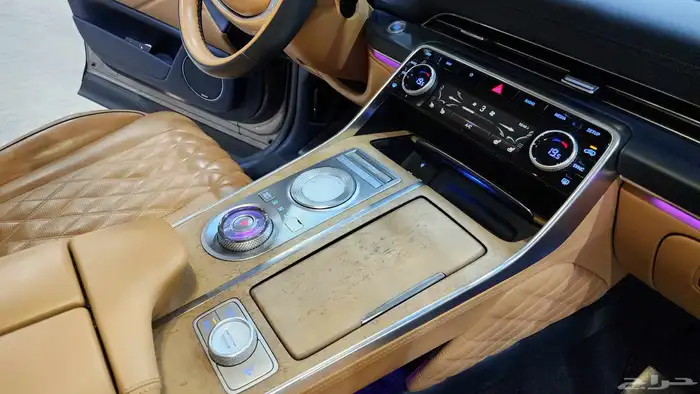 جنسس GV80 2021 فل كامل رويال 23