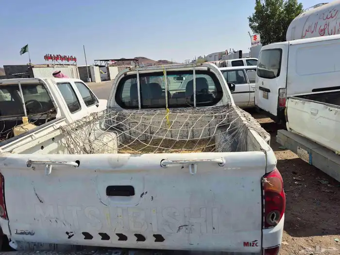 وانيت ميتسوبيشي مديل 2012 4