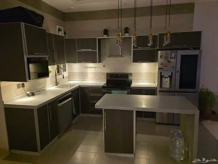 مطبخ نظيف جدا للبيع 2
