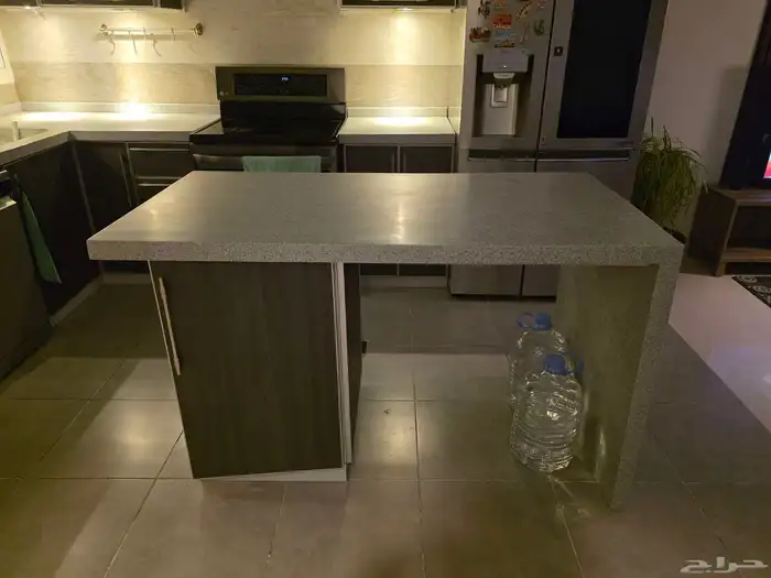 مطبخ نظيف جدا للبيع 3