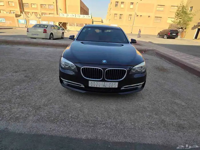 للبيع BMW 730 li 2015 2