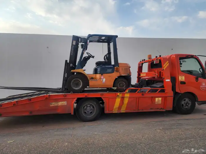 رافعات شوكية(فوركلفت )forklift للايجار 3