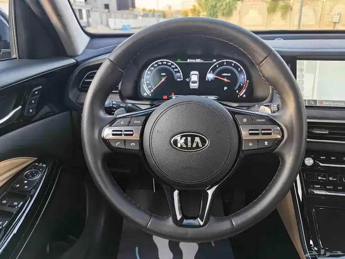 كيا K7 (كادينزا) موديل 2021 م (تم البيع) 29