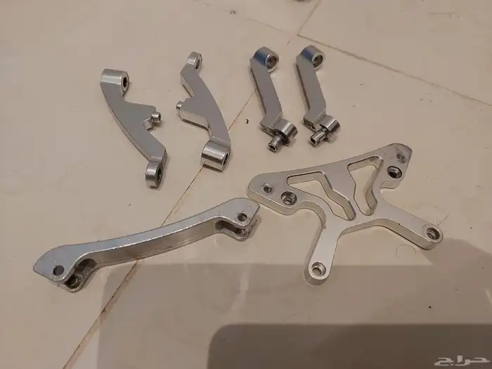 Baja 5B baha 5B tires  32cc engine and other parts 5