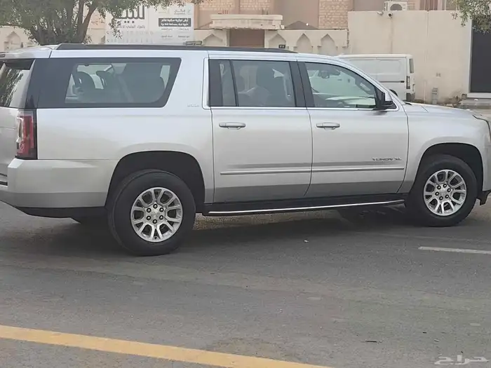 جي ام سي يوكن موديل 2020 4